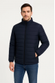 https://percdn.com/f/499569/bzR6YWFtNG0vcUp3ZXk4Z0hzWnBhZlJiYmNBPQ/p/erkek-bomber-mont-ceket-su-itici-kumas-kapitone-astarli-fermuarli-kislik-lacivert-1871657-sw853sh1280.png