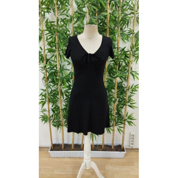 Kadın Kısa Kollu Derin Büzgülü V Yakalı Viskon Elbise