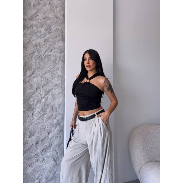 Kadın Toka Detay Halter Yaka Sandy Bluz
