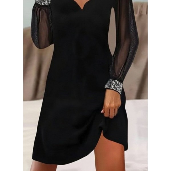 Kadın Uzun Kollu V Yaka Lazer Kesimli Tül Detaylı Mini Ithal Krep Elbise