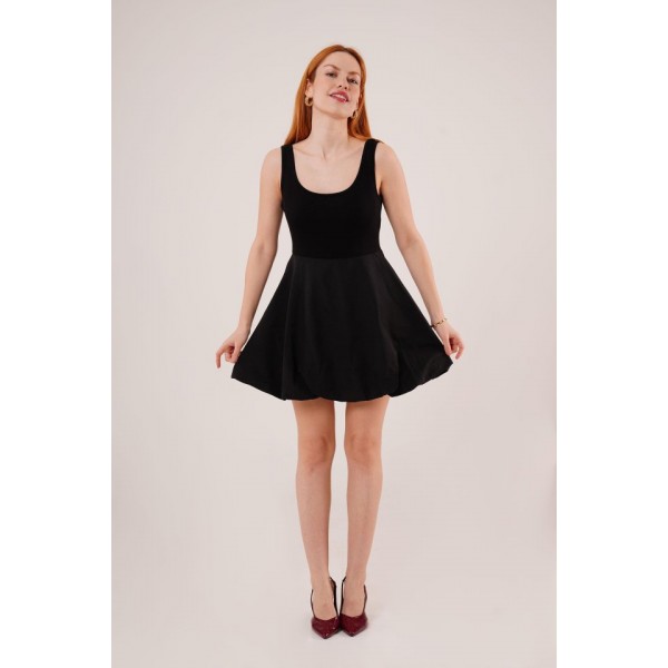 Kalın Askılı Balon Etek Siyah Mini Elbise