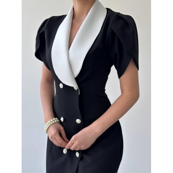 Reta Düğme Detaylı Elbise