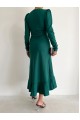 Kadın Yeşil Krep Kumaş Midi Boy Kuşaklı Uzunkol Elbise