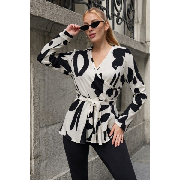 Kadın Uzun Kollu Kruvaze Yakalı Yandan Bağlamalı Kısa Beli Kuşaklı Modal Bluz