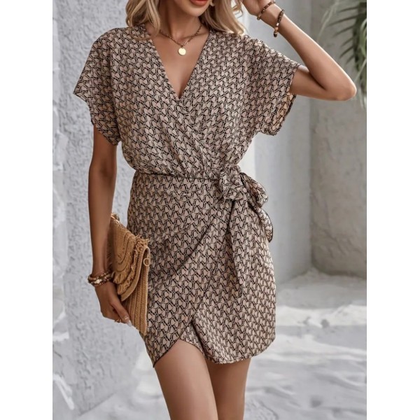 Kadın Kısa Yarasa Kollu önden Kruvaze Yaka Detaylı önden Bağlamalı Desenli Süprem Elbise