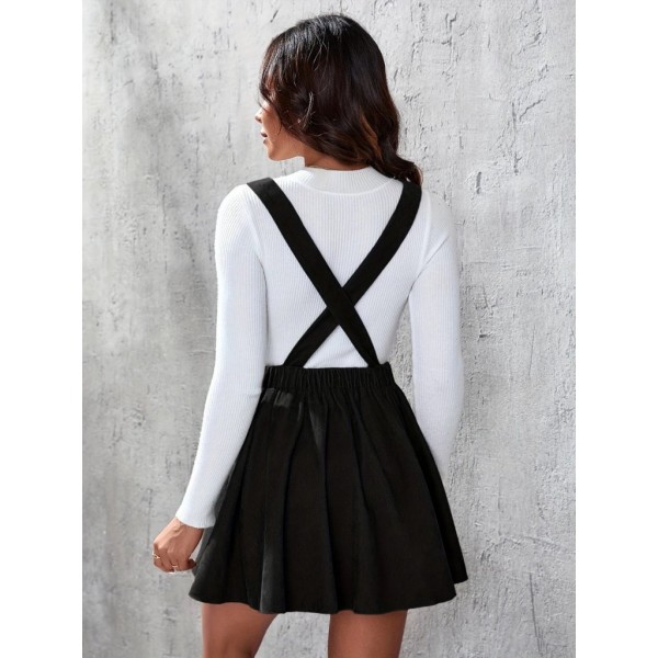 Kadın Askılı Sırttan çapraz Detaylı Kısa Kiloş Kadife Mini Elbise