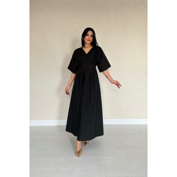 Siyah Pileli Uzun Elbise