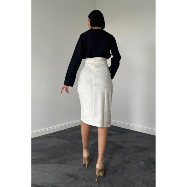 Beyaz Çizgili Poliviskon Etek