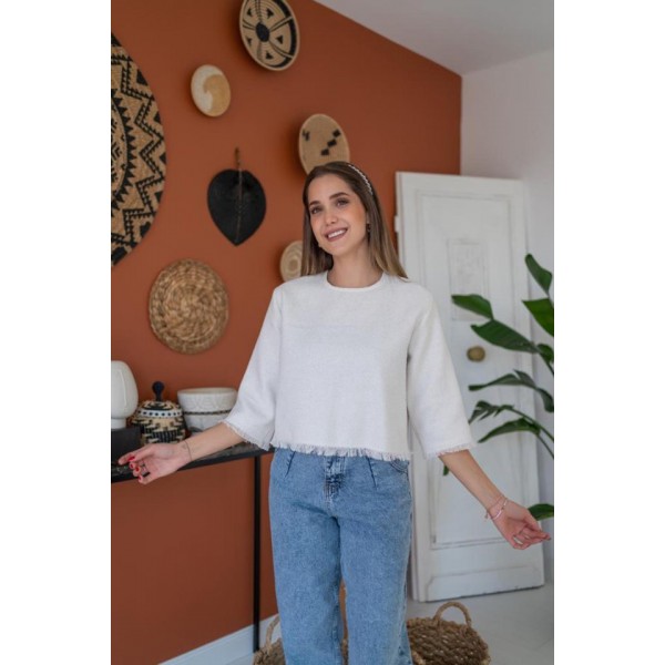 Beyaz Püskül Detaylı Bluz