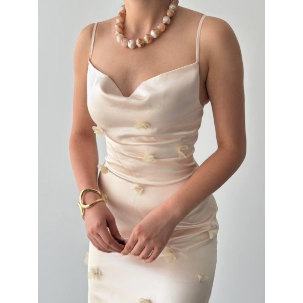 Dora Çiçek Detaylı Elbise