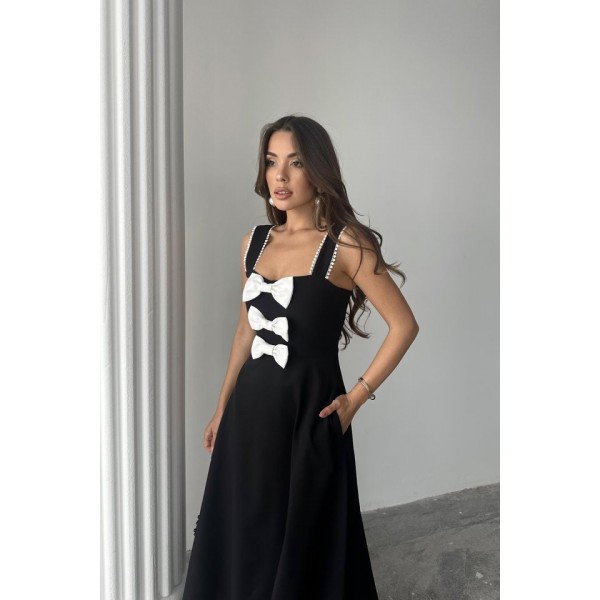 Siyah Fiyonk Garnili Dantelli Elbise