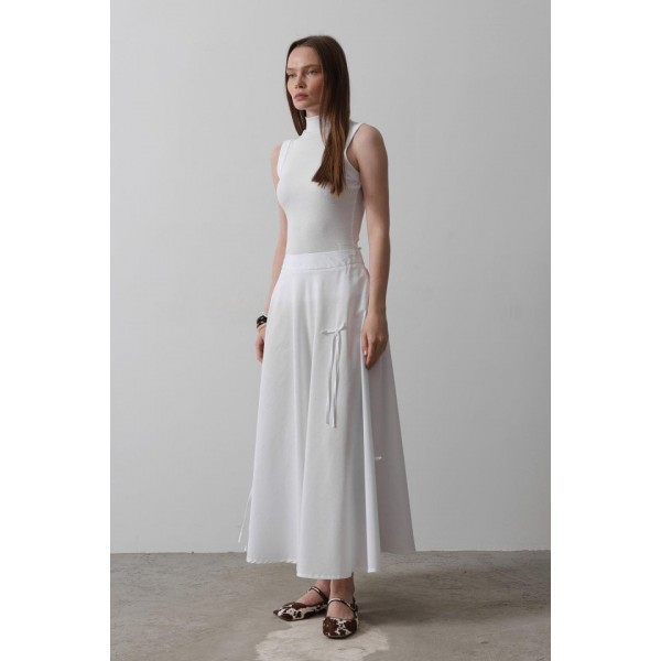 Fiyonk Kloş Etek - Beyaz