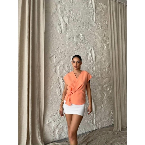 YANDAN BAĞLAMA DETAYLI KOLSUZ BLUZ - Somon