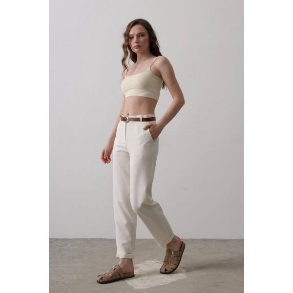 Kemerli Havuç Pantolon - Ekru