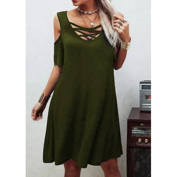 Dekolteli Bağcık Detay Viskon Kumaş Elbise