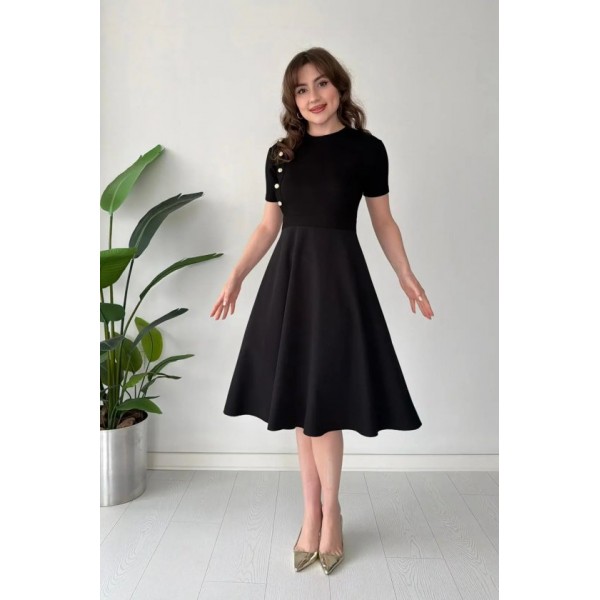 Kadın Kısa Kollu Bisiklet Yaka Gold Düğme Detay Midi Boy Elbise