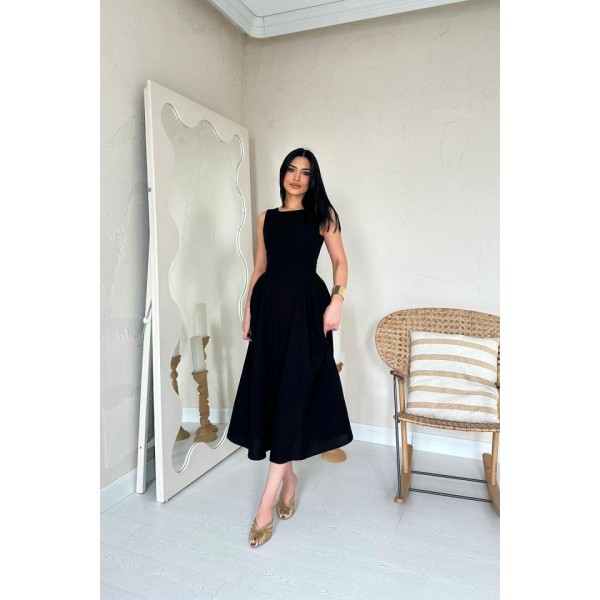 Siyah Yanları Büzgülü Midi Boy Keten Elbise