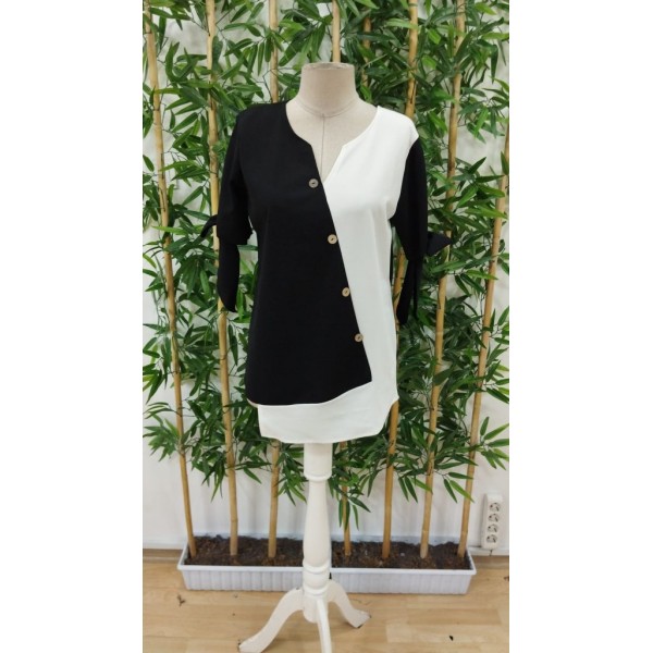 Kadın Kısa Kollu Kollardan Bağlamalı önden Asimetrik Kesim çift Renk Detaylı Düğmeli Ithal Krep Bluz