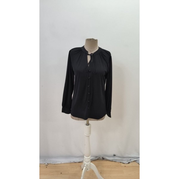 Kadın Uzun Kollu Yakalı Yakadan Bağcıklı Düğmeli Sandy Bluz