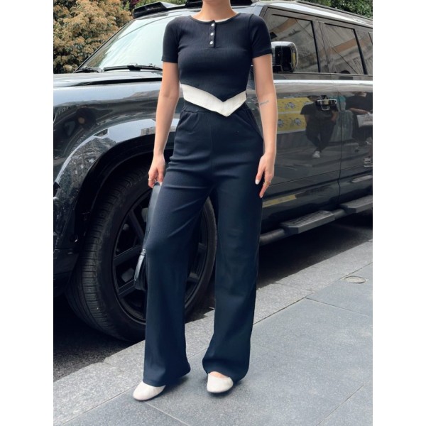 Kadın Bisiklet Yaka Asimetrik Kesim Atlet Detay Bluz Ve Yüksek Bel Bol Paça Pantolon Ikili Takım