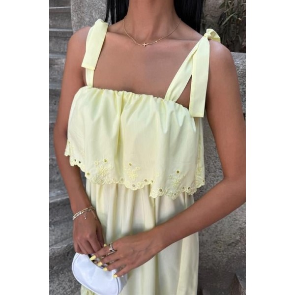 Etek Ucu Brode Nakışlı Boyundan Bağlamalı Elbise 2881