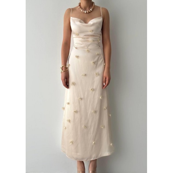 Dora Çiçek Detaylı Elbise