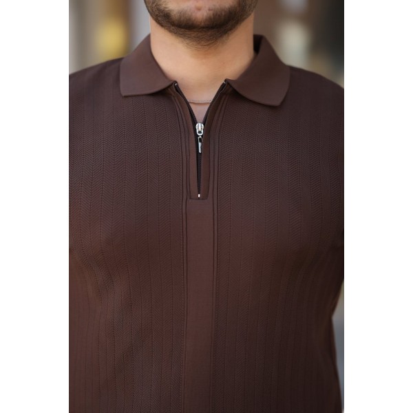 Erkek Yakası Fermuarlı Kısa Kollu T-shirt