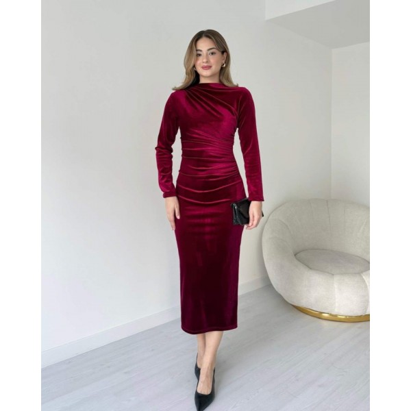 Kadın Uzun Kollu Büzgü Detay Kadife Kumaş Midi Boy Elbise