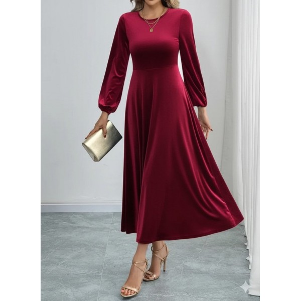 Kadın Uzun Kollu Bisiklet Yaka Midi Kadife Elbise