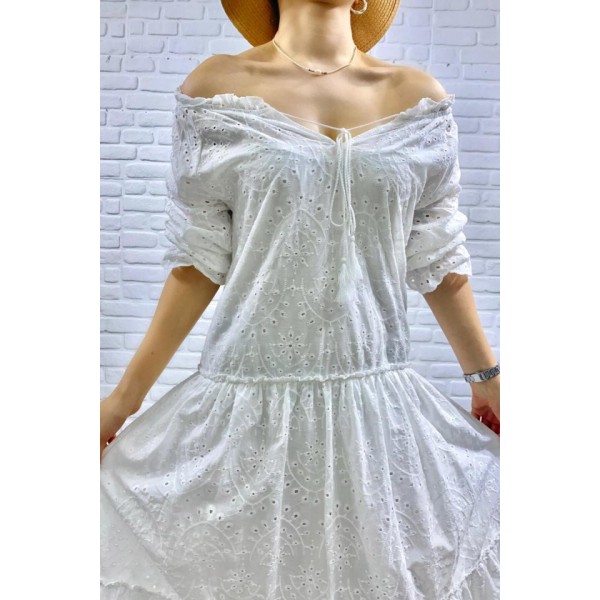 Beyaz Dantelli New Elbise