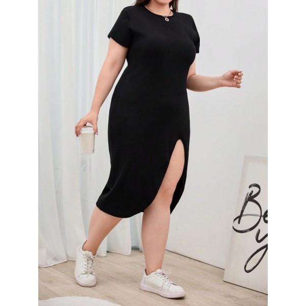 Kadın Büyük Beden Kısa Kollu Yanı Yırtmaçlı Bisiklet Yaka Viskon Elbise