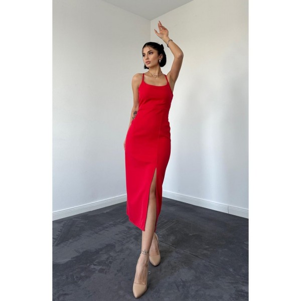 Kırmızı Sırt Dekolteli Elbise