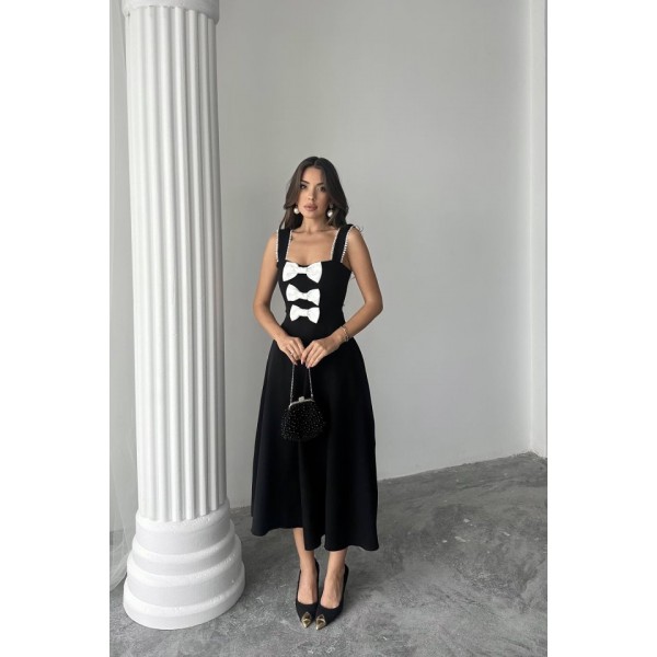 Siyah Fiyonk Garnili Dantelli Elbise