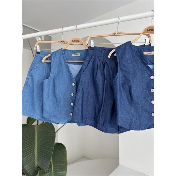 Gümüş Düğmeli Yelek Ve Şort Tensel Takım 10174