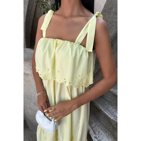 Etek Ucu Brode Nakışlı Boyundan Bağlamalı Elbise 2881