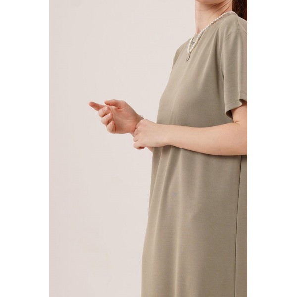 Yırtmaç Detaylı Kısa Kollu Salaş Maxi Yağ Yeşili Elbise