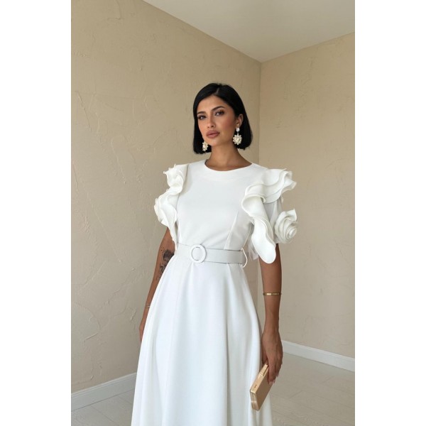 Beyaz Kolları Volanlı Kemerli Elbise