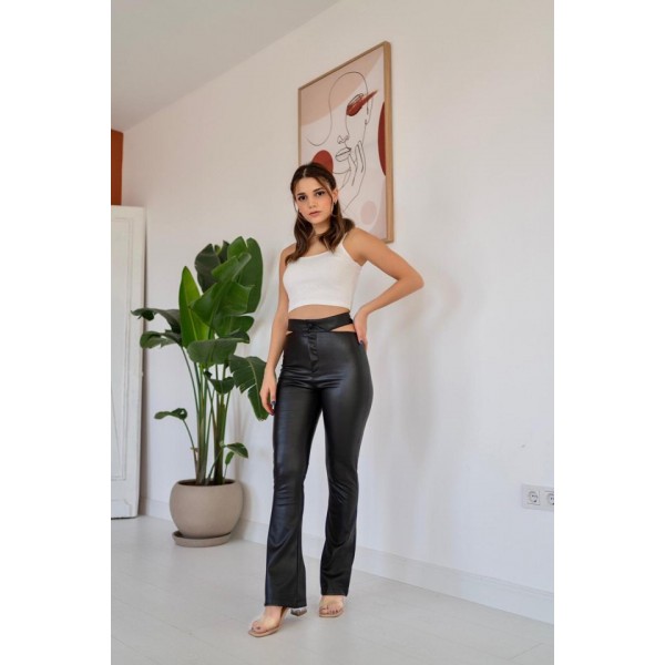 Siyah Bel Detaylı Deri Pantolon