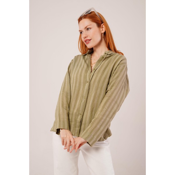 Düğmeli Ve Çizgi Detaylı Yeşil Gömlek