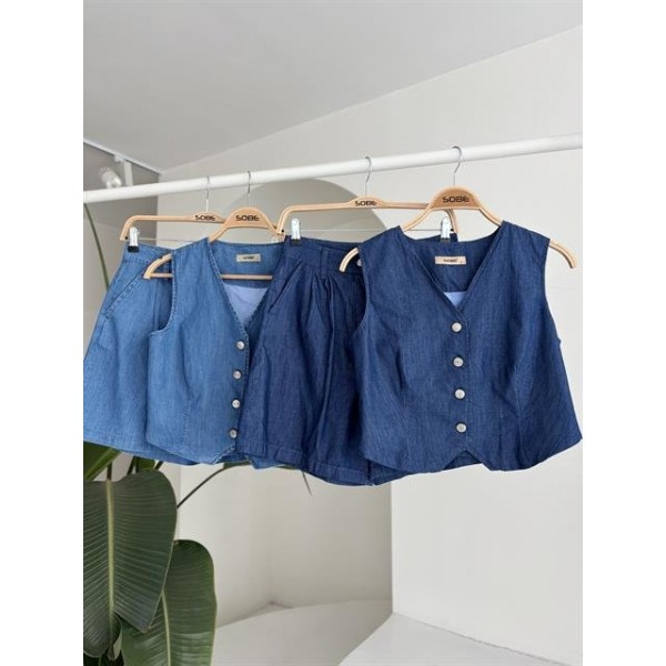 Gümüş Düğmeli Yelek Ve Şort Tensel Takım 10174