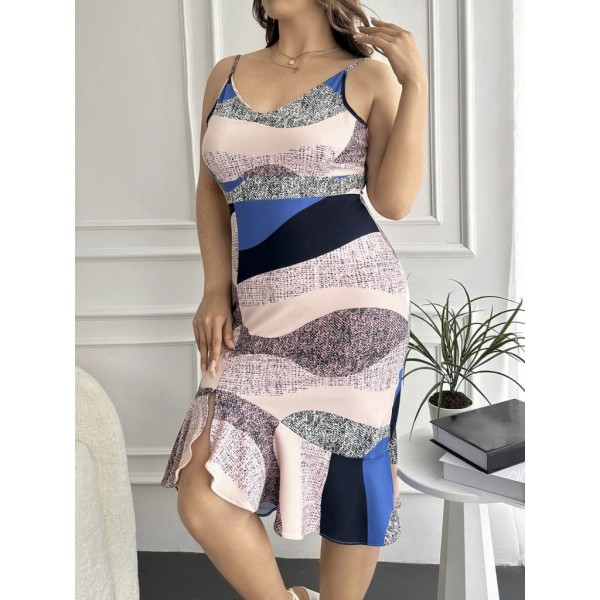 Kadın V Yaka Askılı Eteği Volanlı Yırtmaç Detay Desenli Dalgıç Büyük Beden Elbise