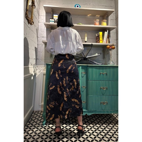Siyah Baskılı Kroşetalı Etek
