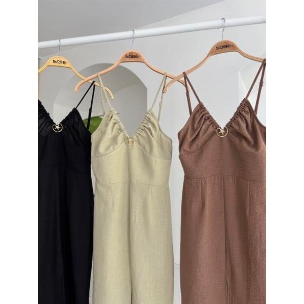 Göğsü Aksesuarlı Önü Yırtmaçlı Elbise 2899