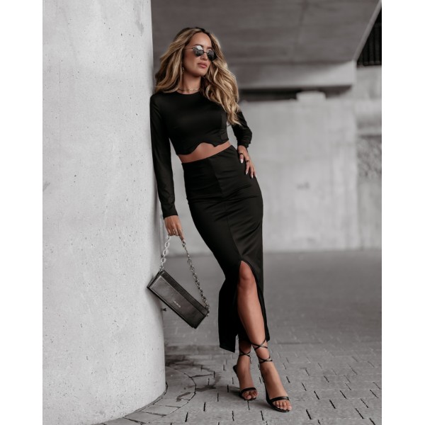 Kadın Uzun Kollu Bisiklet Yaka Kısa Krop Dalgıç Bluz Ile önden Yırtmaçlı Uzun Etek Ikili Takım