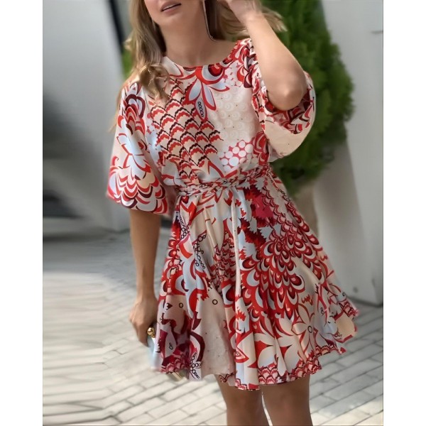 Kadın Kısa Balon Kollu Yuvarlak Yakalı Pileli Desenli Mini Elbise