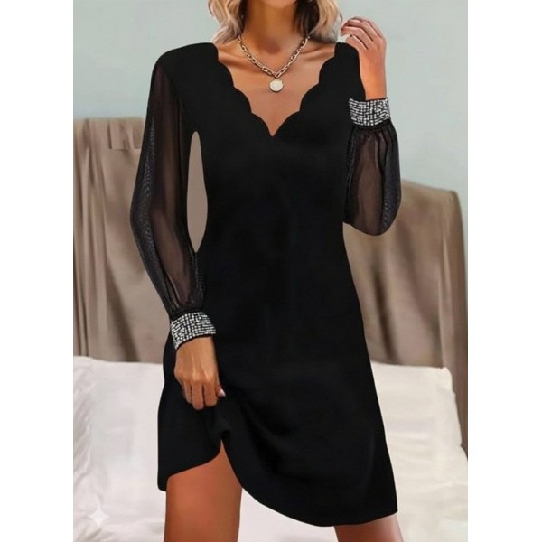 Kadın Uzun Kollu V Yaka Lazer Kesimli Tül Detaylı Mini Ithal Krep Elbise