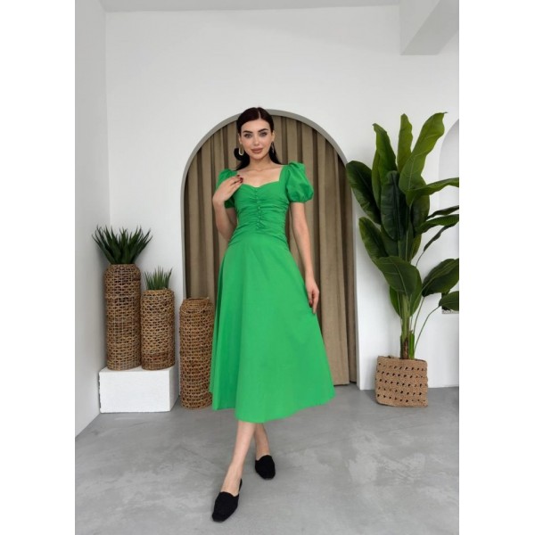 Kare Yaka Düğmeli Elbise