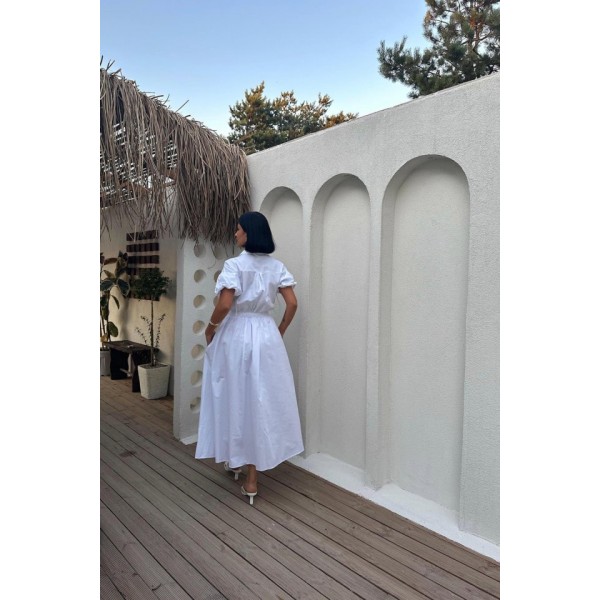 Beyaz Nakışlı İşlemeli Elbise