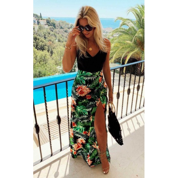 Kadın Askılı V Yaka Eteği Dijital Baskılı çiçek Desenli Yırtmaçlı Mikro Kumaş Elbise