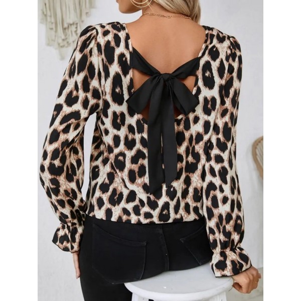 Kadın Uzun Kollu Arkadan Fiyonk Detaylı Leopar Desenli Süprem Bluz